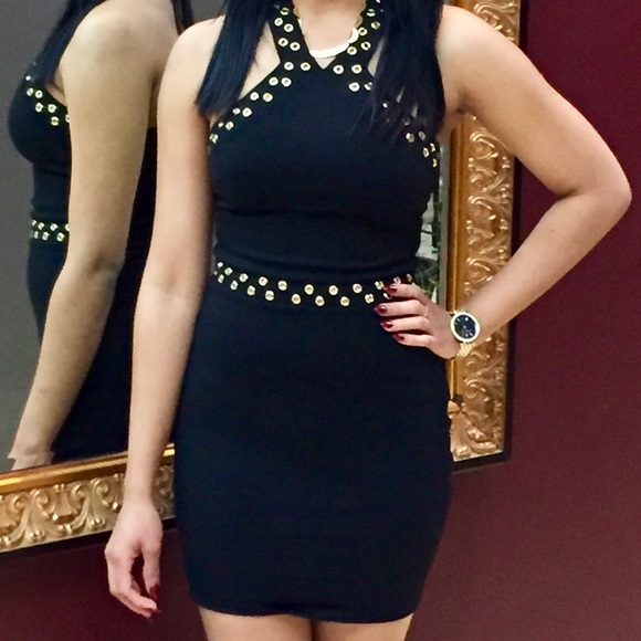 Black dress - short